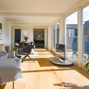  Apartment Spacious 3-bedroom With A Rooftop Terrace In The Center Of
