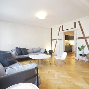 Family&friends Apartment