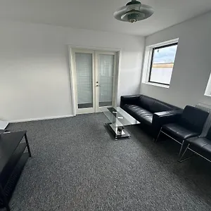  Appartement Airport House