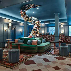 4* מלון 25hours Indre By