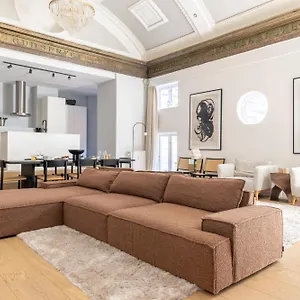  Apartment Unique 3 Bedroom Flat In Vibrant Frederiksberg